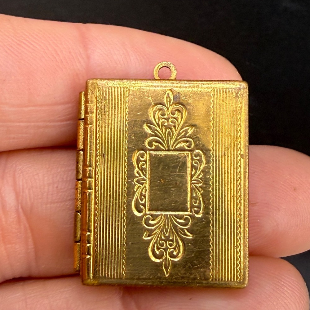 Vintage Book Locket Gold Tone